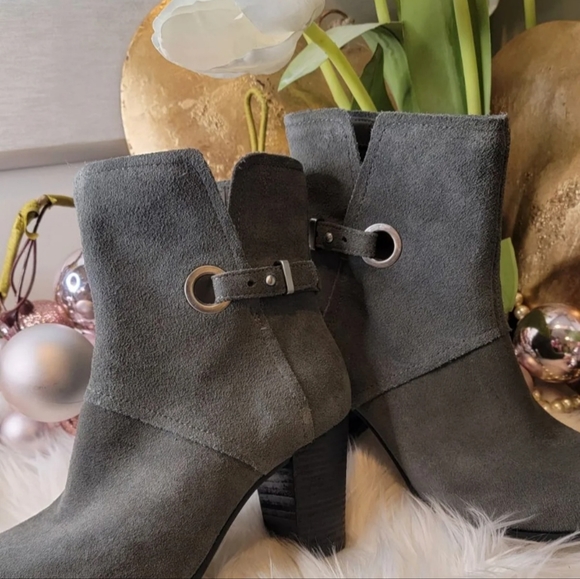 Koolaburra by UGG Women's Bootie - Picture 7 of 10